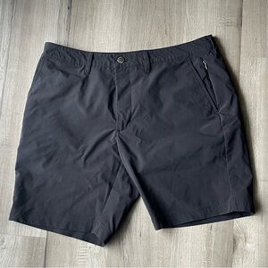 UNTUCKit Men's Dress Shorts - Black